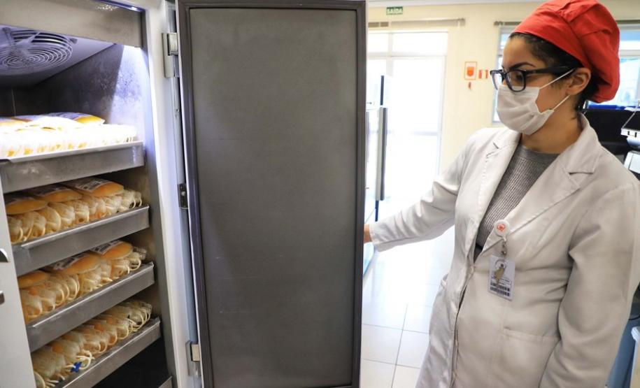 Com estoque 40% abaixo do ideal, Hemepar faz apelo à população para doar sangue.