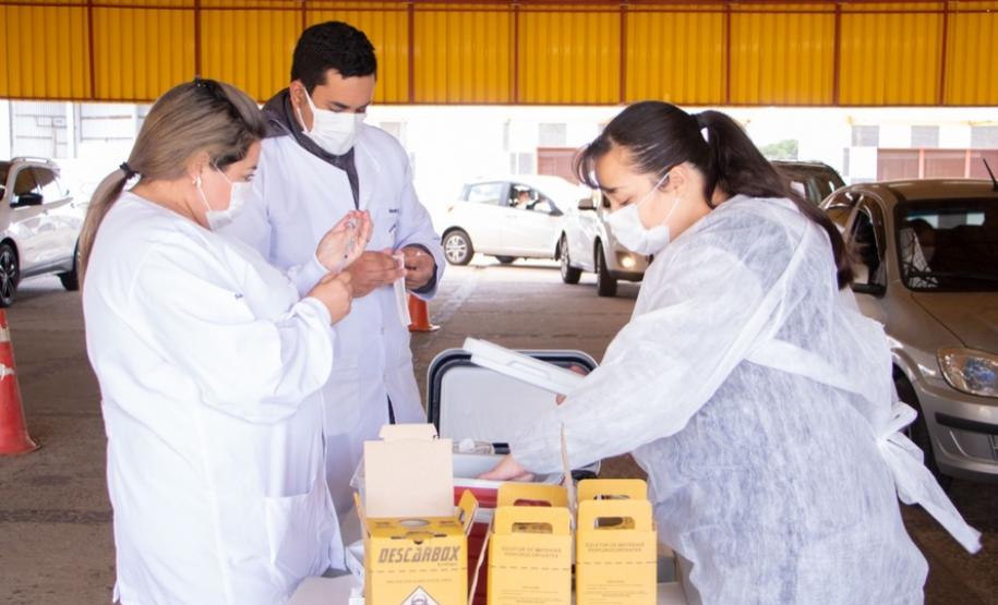 Paraná ultrapassa marca de 13,5 mil profissionais do Ensino Superior vacinados contra a Covid-19