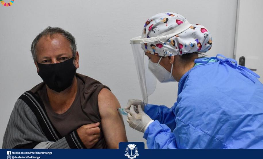 Campanha “De domingo a domingo” registra mais de 952 mil doses aplicadas aos finais de semana no Paraná