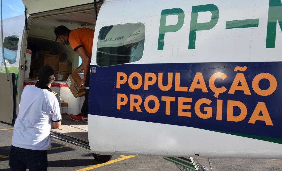 Governo completa distribuição das vacinas contra a Covid-19 da semana e envia mais medicamentos