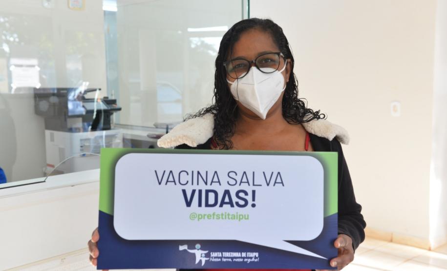 Mais de 1 milhão de pessoas foram vacinadas contra a Covid-19 aos finais de semana no Paraná