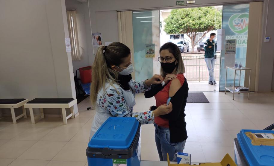 Vacinação contra a Covid-19 bate recorde no final de semana; mais de 122,3 mil doses foram aplicadas