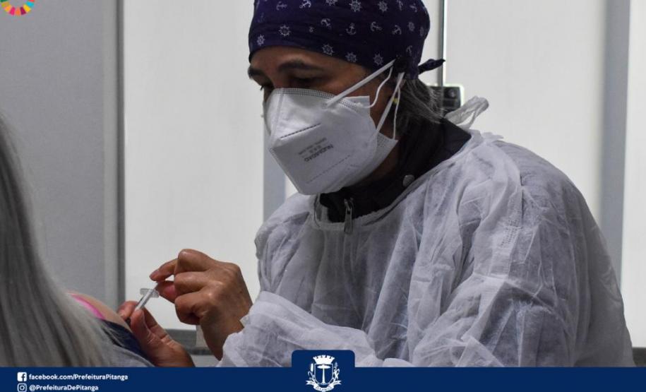 Vacinação contra a Covid-19 bate recorde no final de semana; mais de 122,3 mil doses foram aplicadas