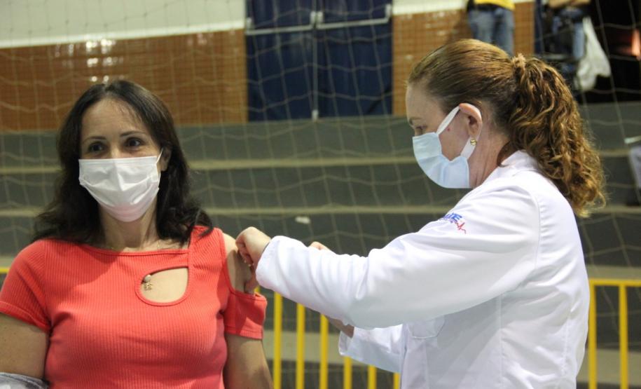 Vacinação contra a Covid-19 bate recorde no final de semana; mais de 122,3 mil doses foram aplicadas