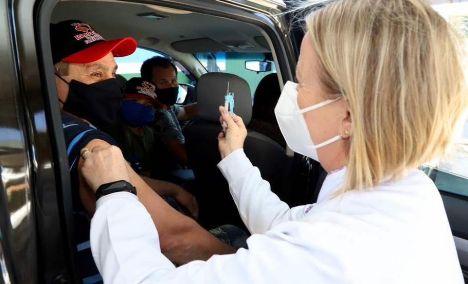 Paraná já aplicou 6,5 milhões de vacinas contra o coronavírus