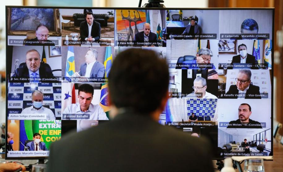 Com aval do Ministério da Saúde, Paraná receberá lote extra com 90 mil vacinas para fronteira