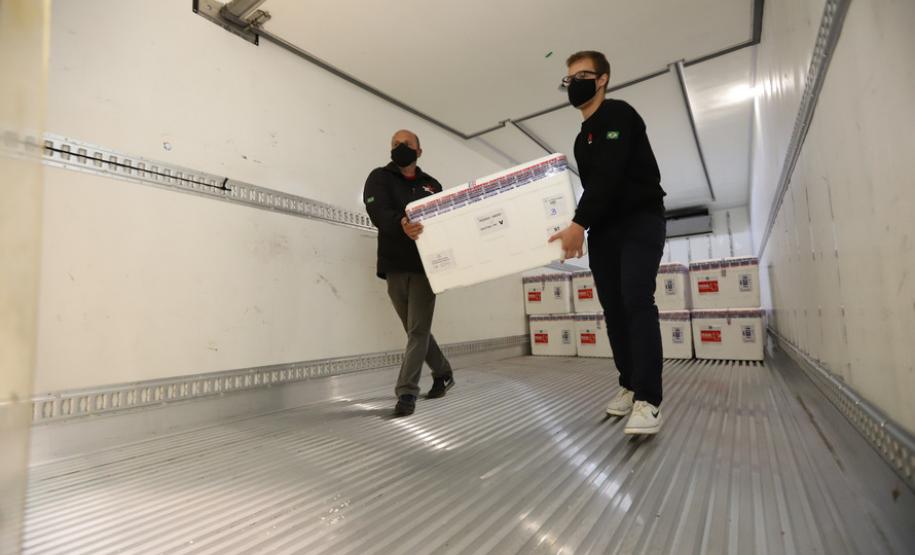 Ministério da Saúde confirma que Paraná vai receber mais 235,5 mil vacinas contra a Covid-19