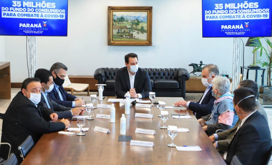 Com R$ 34 milhões de multas do Procon, Paraná reforça ações na saúde e assistência social