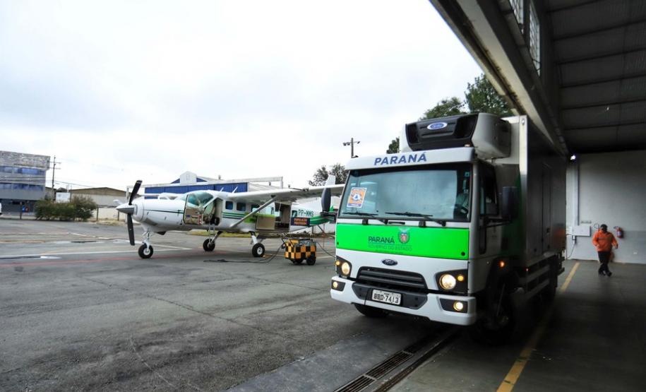 Em seis meses, aeronaves da Casa Militar somam 11 dias no ar entregando vacinas