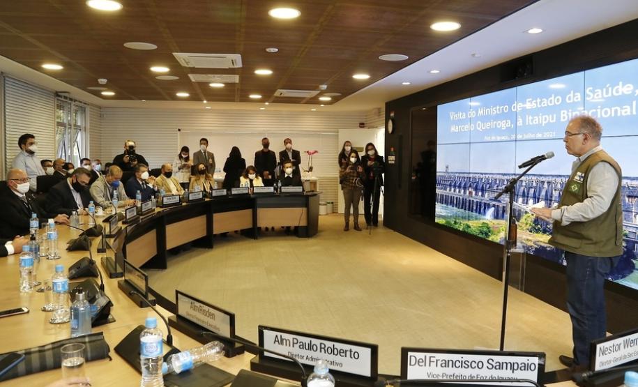 O secretário de Estado da Saúde, Beto Preto acompanha o ministro da Saúde, Marcelo Queiroga, nesta terça-feira (20) na Itaipu Binacional em Foz do Iguaçu.