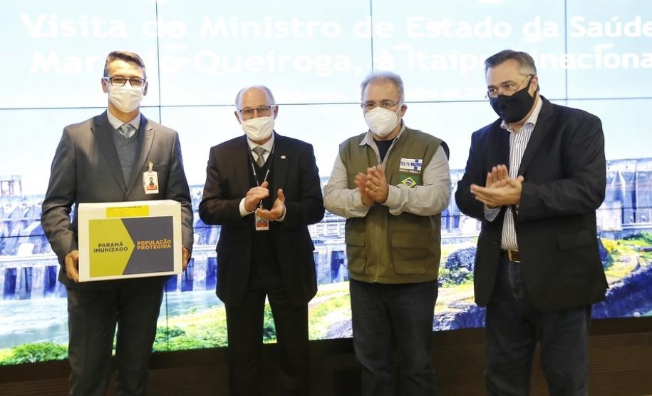 O secretário de Estado da Saúde, Beto Preto acompanha o ministro da Saúde, Marcelo Queiroga, nesta terça-feira (20) na Itaipu Binacional em Foz do Iguaçu.