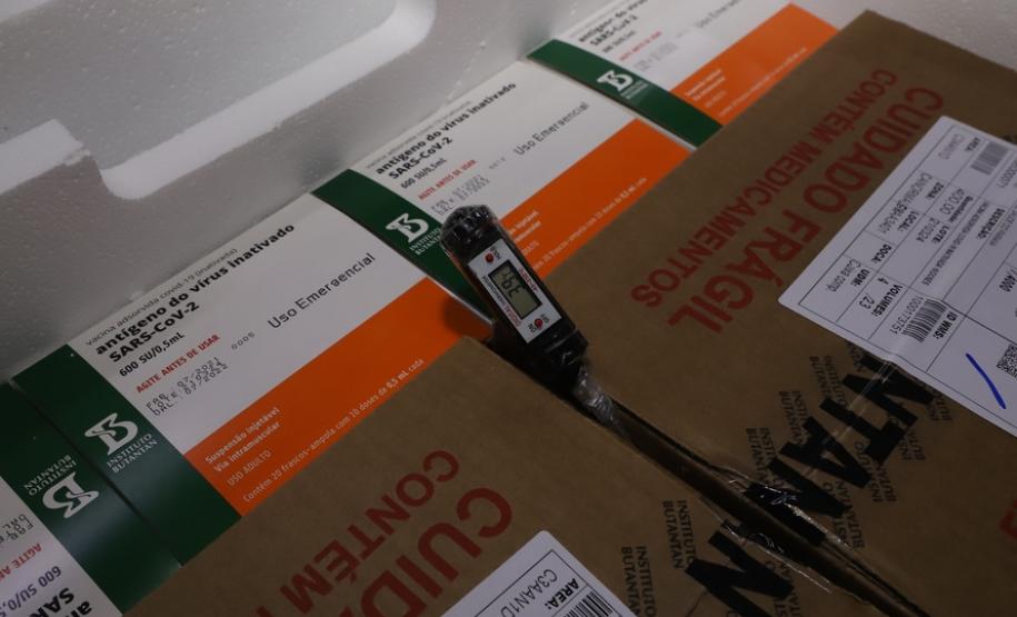 Estado começa a distribuir 85 mil vacinas contra a Covid-19 para primeira dose