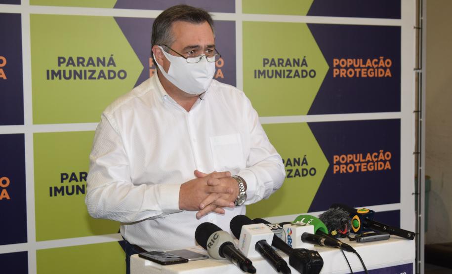 Paraná recebe novas doses e distribui mais 158,6 mil vacinas contra a Covid-19; confira o quantitativo por regional