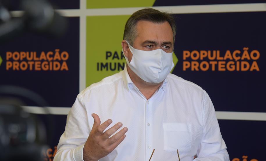 Paraná recebe novas doses e distribui mais 158,6 mil vacinas contra a Covid-19; confira o quantitativo por regional