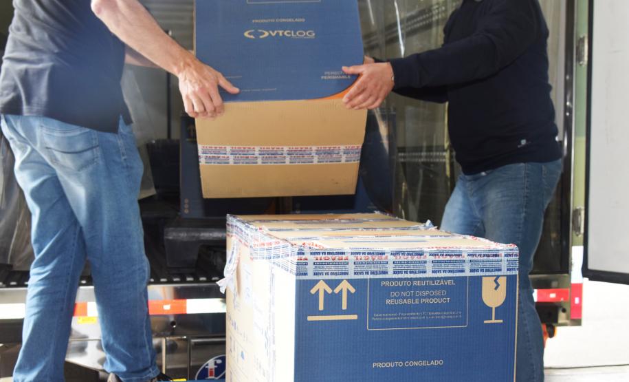 Mais 279,2 mil vacinas contra a Covid-19 chegam ao Paraná