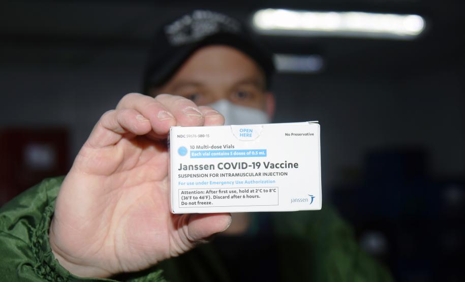 Mais 279,2 mil vacinas contra a Covid-19 chegam ao Paraná