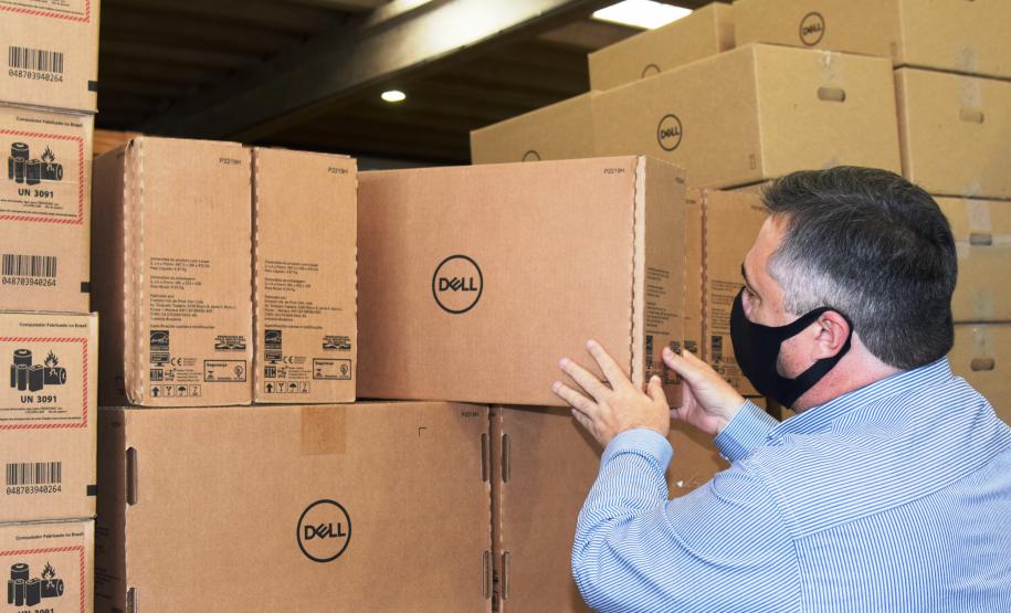 Estado investe R$ 3,8 milhões em mais de 1,5 mil computadores para a Saúde