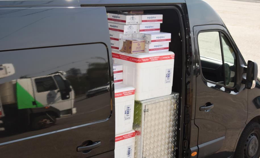 Governo inicia distribuição de mais 212 mil vacinas contra a Covid-19; veja a divisão