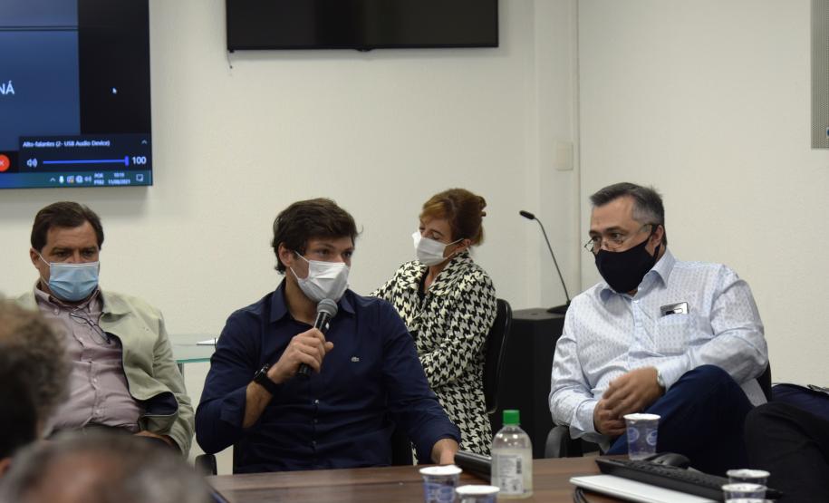Beto Preto recebe prefeitos da região de Maringá