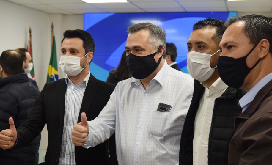 Beto Preto recebe prefeitos da região de Maringá