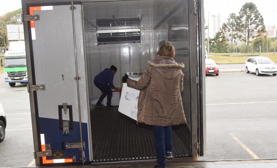 Estado inicia distribuição de 131,9 mil vacinas contra a Covid-19
