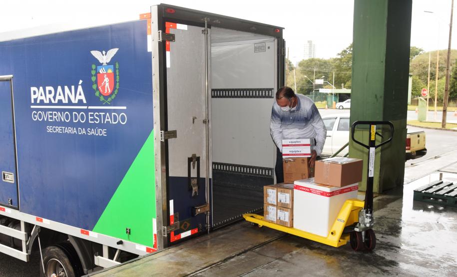 Estado inicia distribuição de 131,9 mil vacinas contra a Covid-19