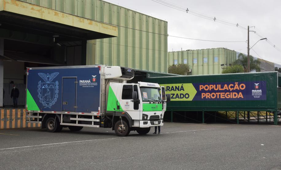 Estado inicia distribuição de 131,9 mil vacinas contra a Covid-19