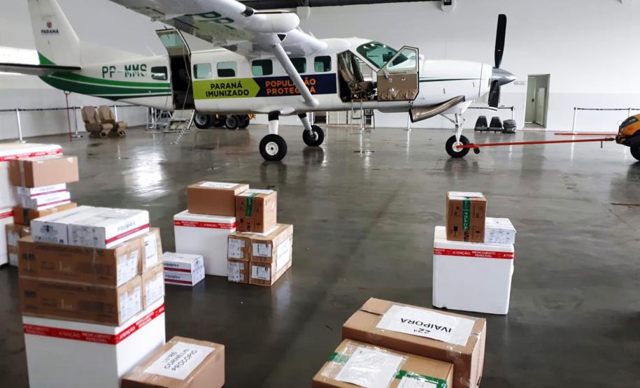 Estado inicia distribuição de 131,9 mil vacinas contra a Covid-19
