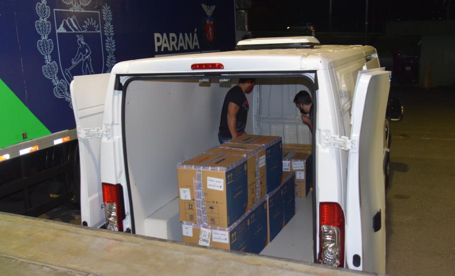 Chegam ao Paraná 107.640 doses de imunizante da Pfizer contra Covid-19