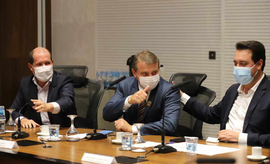 Toledo vai receber estudo da Pfizer para vacinar 100% da população a partir dos 12 anos