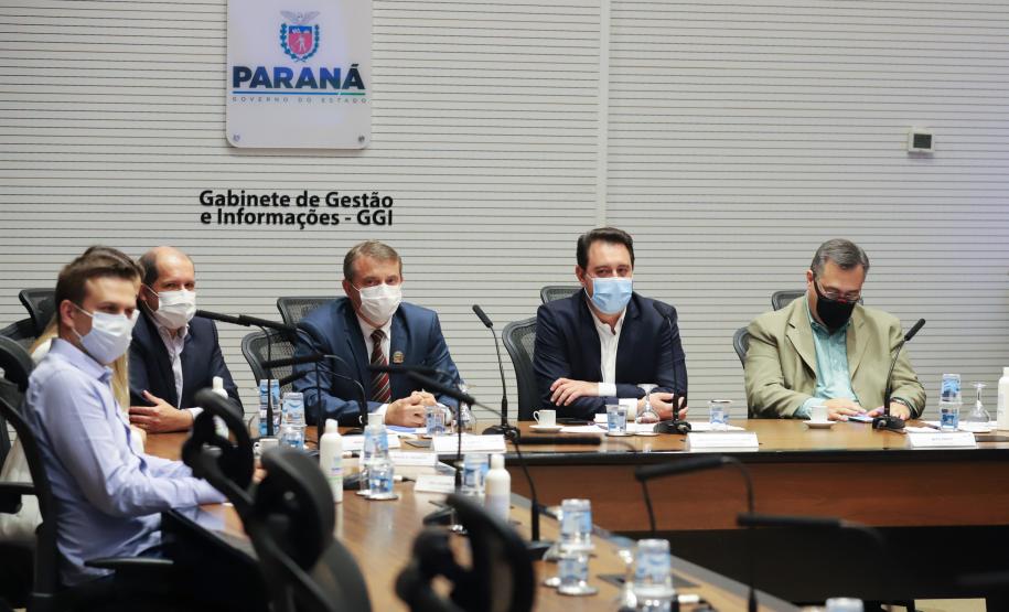 Toledo vai receber estudo da Pfizer para vacinar 100% da população a partir dos 12 anos