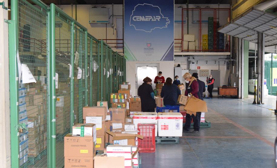Mais de meio milhão de vacinas contra a Covid-19 serão distribuídas nesta sexta-feira