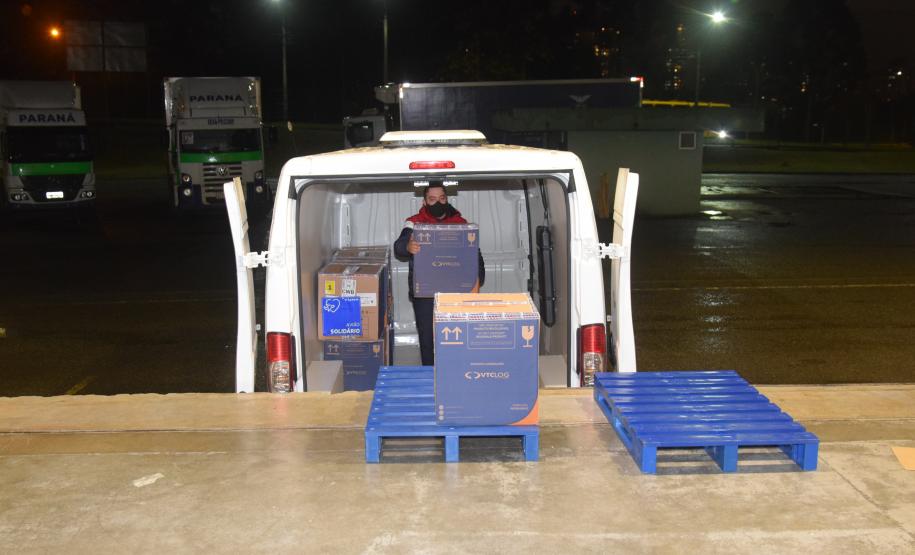 Mais 182 mil vacinas contra a Covid-19 chegam ao Paraná