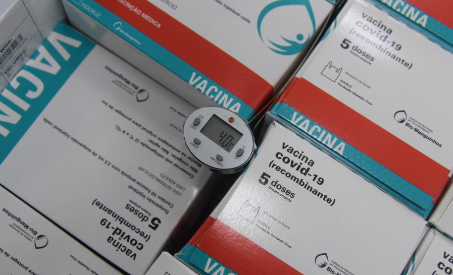 Mais 182 mil vacinas contra a Covid-19 chegam ao Paraná