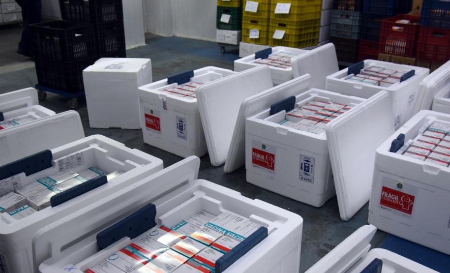 Ministério da Saúde vai enviar 136,8 mil vacinas contra a Covid-19 nos próximos dias