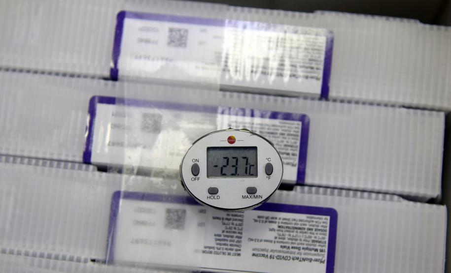 Ministério da Saúde vai enviar 136,8 mil vacinas contra a Covid-19 nos próximos dias