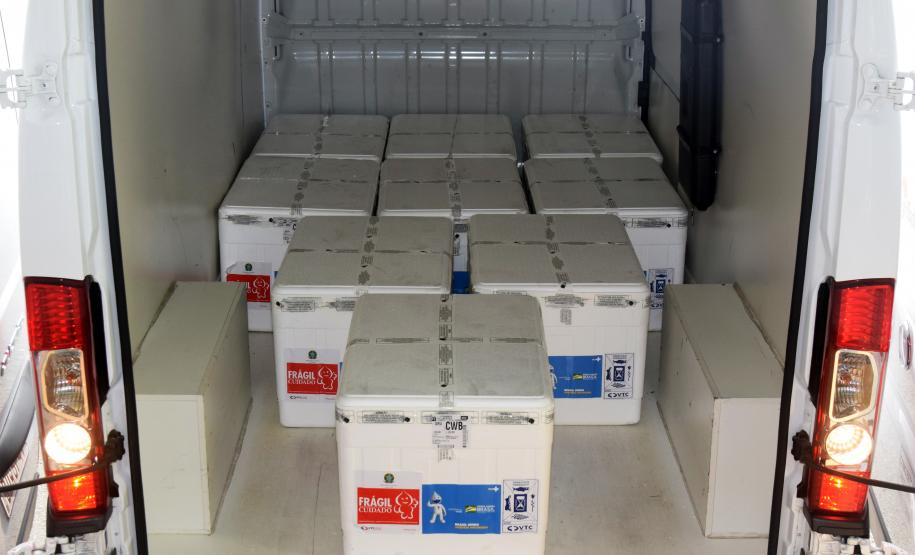 Paraná se prepara para iniciar vacinação de adolescentes e dose reforço contra a Covid-19