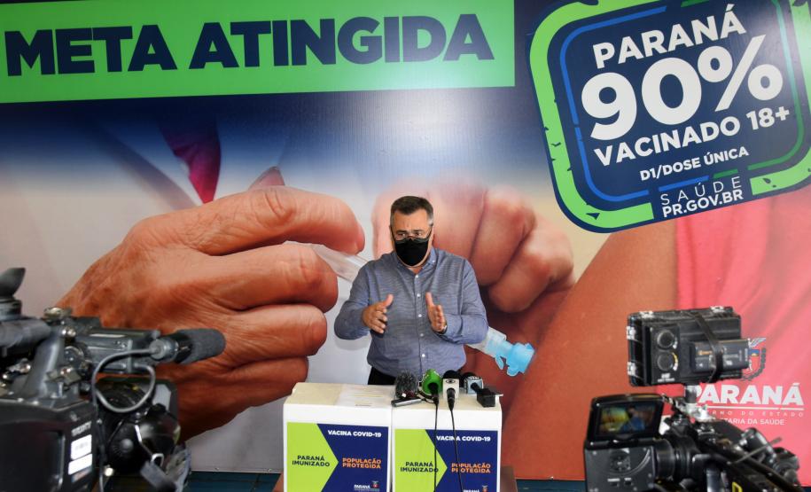 Paraná se prepara para iniciar vacinação de adolescentes e dose reforço contra a Covid-19