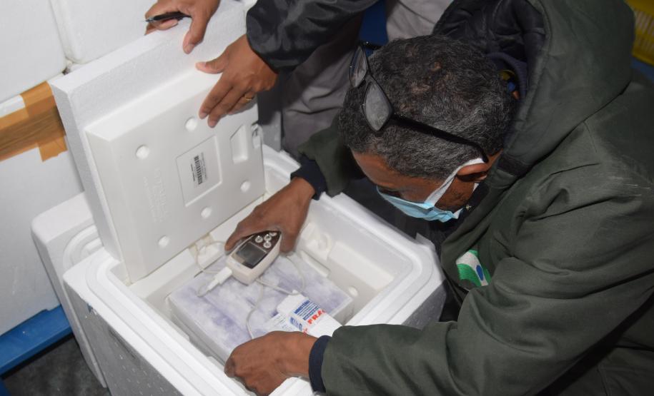 Paraná se prepara para iniciar vacinação de adolescentes e dose reforço contra a Covid-19