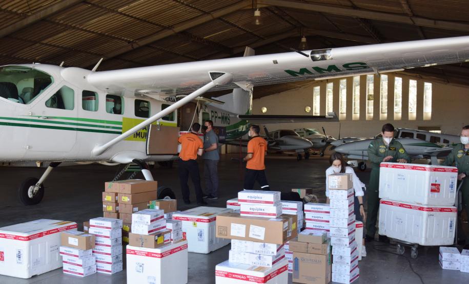 Saúde inicia distribuição de mais 376 mil vacinas contra a Covid-19 e medicamentos de intubação