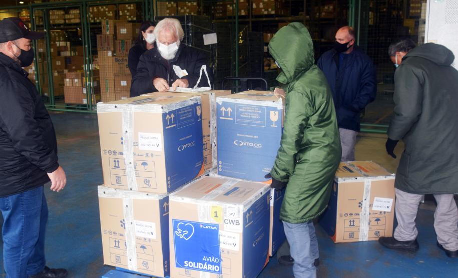 Paraná recebe mais 63 mil vacinas contra a Covid-19