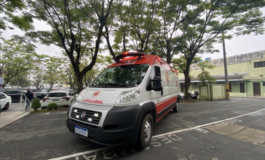 Governo do Estado entrega primeira ambulância habilitada para o Samu de Adrianópolis