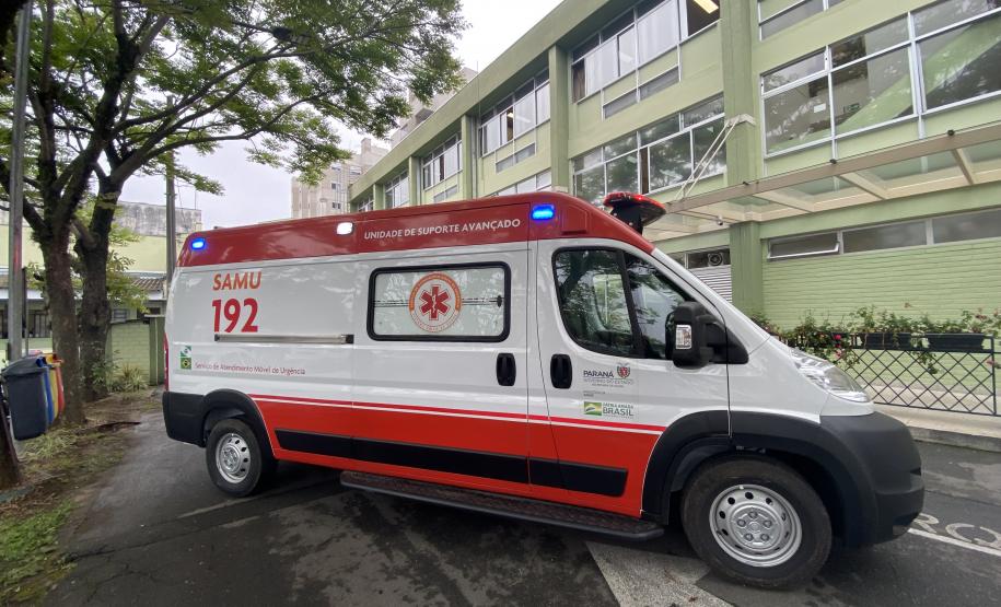 Governo do Estado entrega primeira ambulância habilitada para o Samu de Adrianópolis