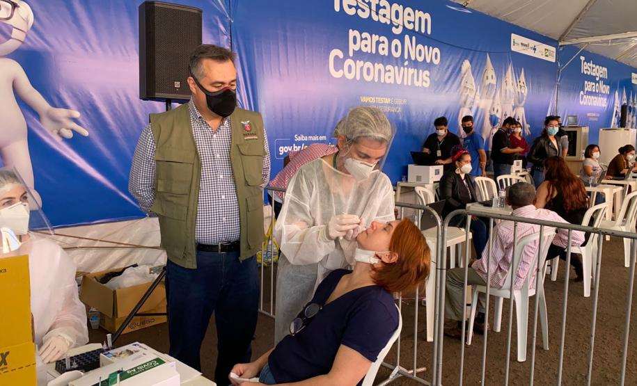 Paraná participa de programa nacional de testagem para detecção e bloqueio de casos da Covid-19