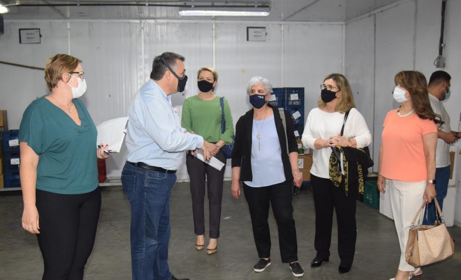 Paraná recebe 20 geladeiras e quatro câmaras frias do movimento Unidos pela Vacina