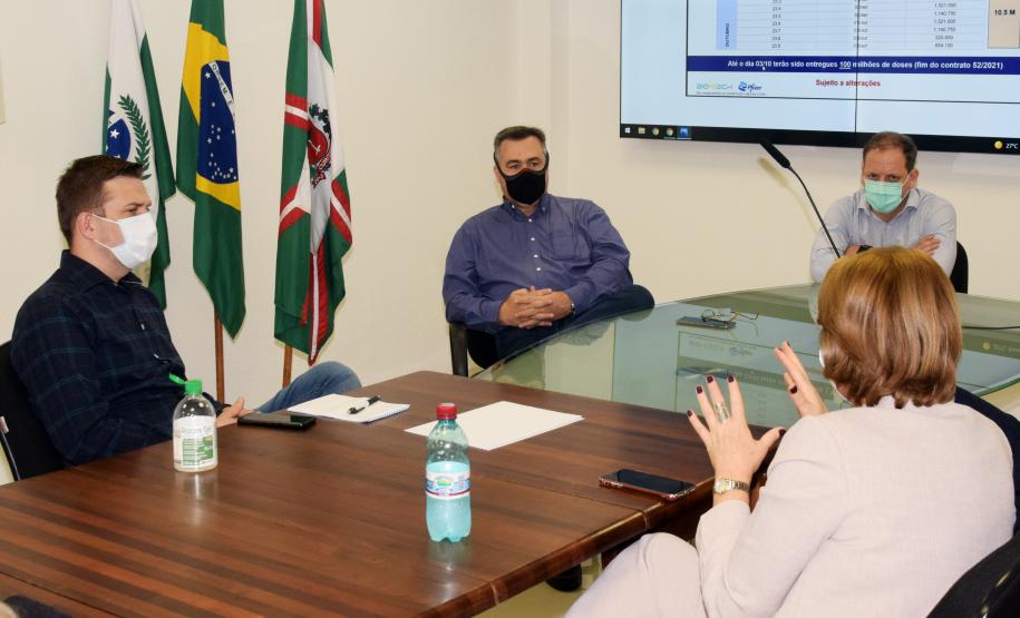 Paraná abre vacinação de adolescentes com comorbidades