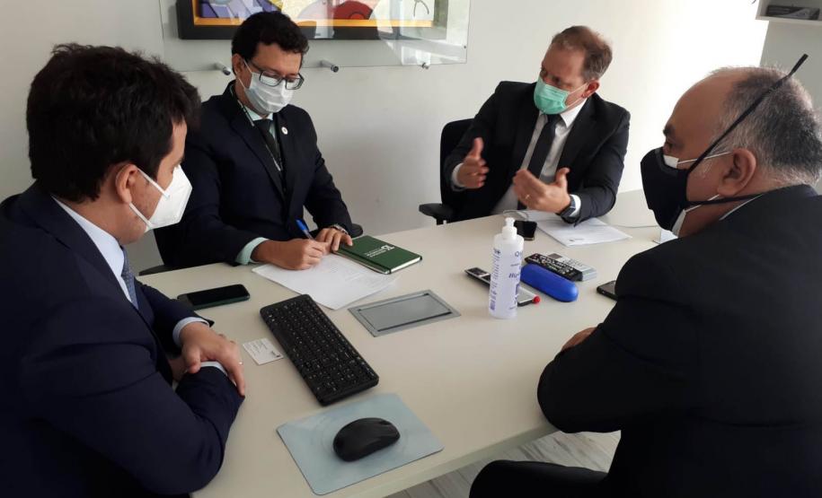 Ministério confirma 99 mil doses para adolescentes com comorbidades; lote chega na sexta