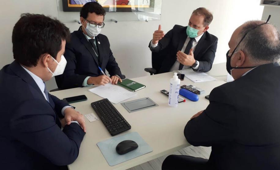 Ministério confirma 99 mil doses para adolescentes com comorbidades; lote chega na sexta