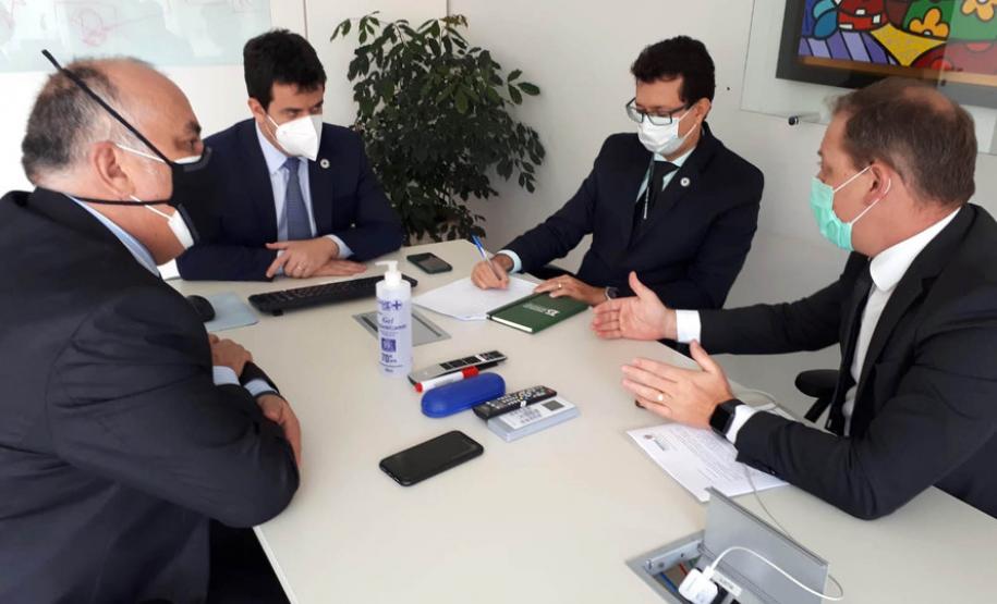 Ministério confirma 99 mil doses para adolescentes com comorbidades; lote chega na sexta