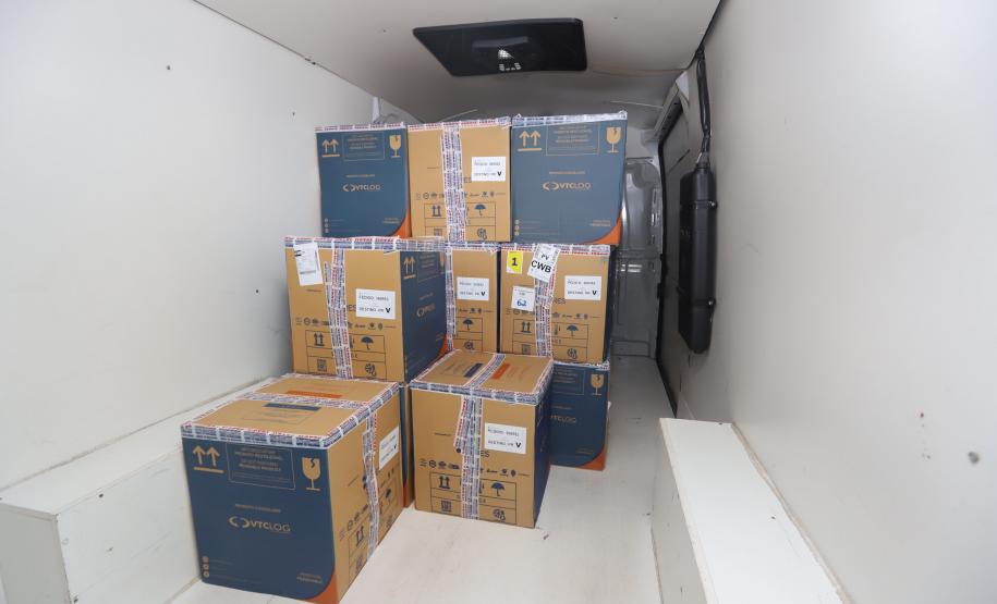 Mais 554,5 mil doses de vacinas contra a Covid chegam ao Paraná nesta sexta